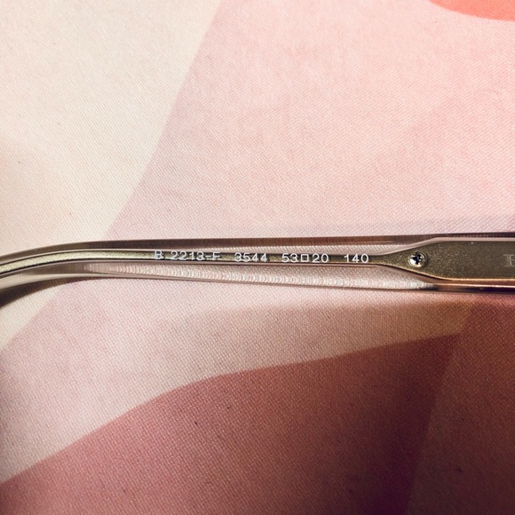 Burberry eyeglasses - Picture 7 of 7